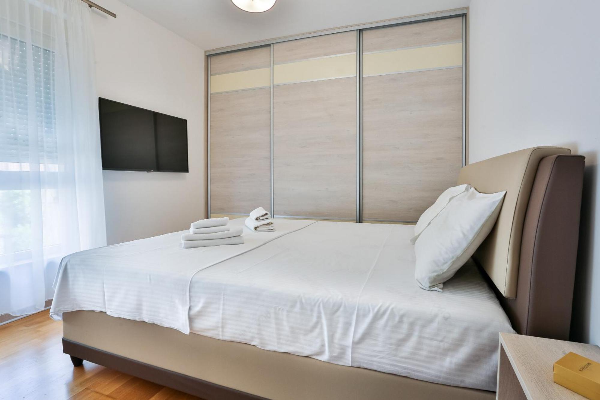 Montesun Boka Apartments Budva Eksteriør bilde
