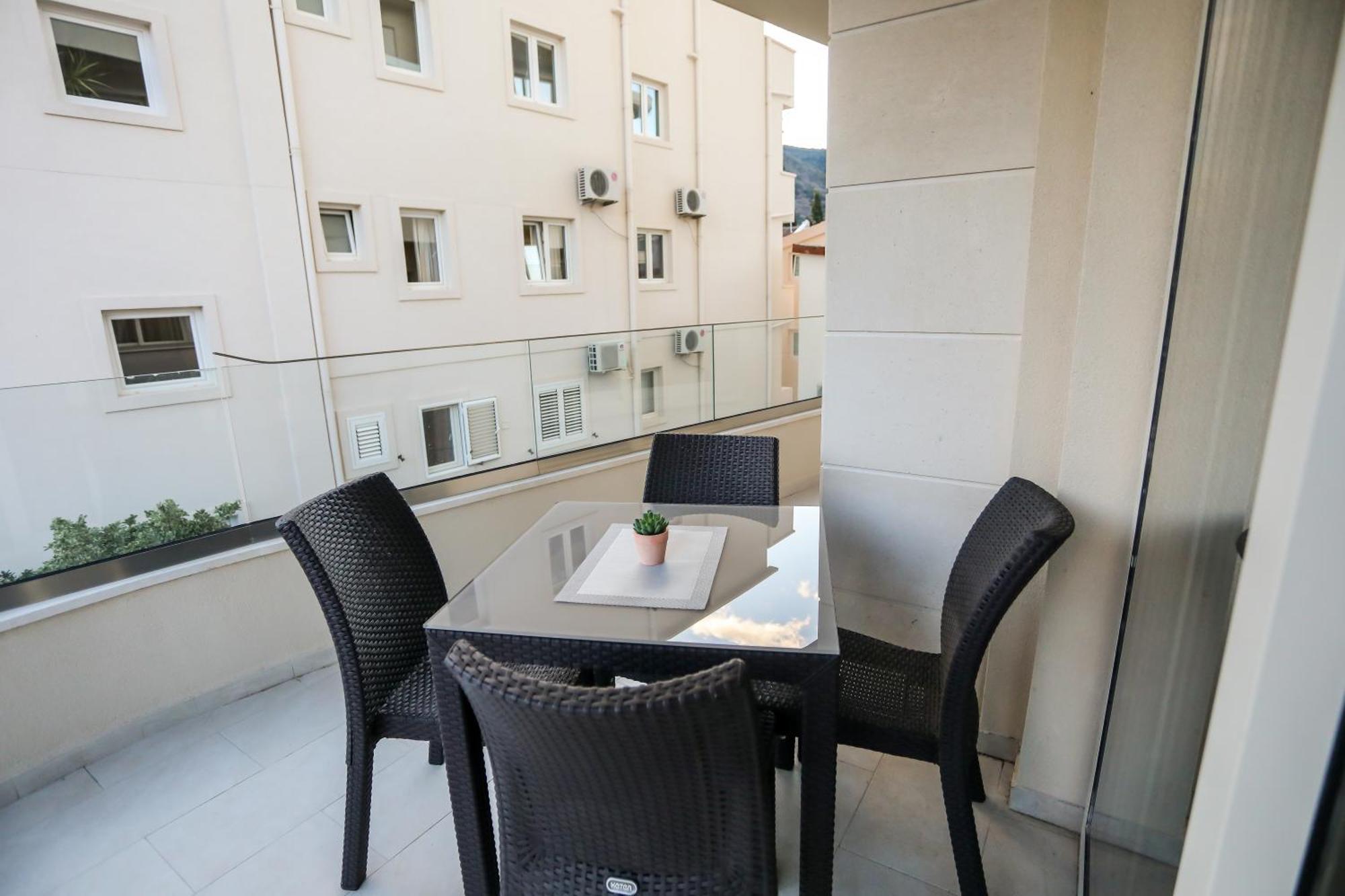Montesun Boka Apartments Budva Rom bilde